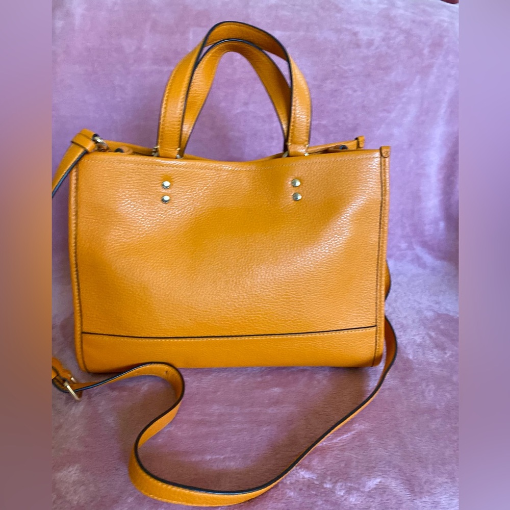 Cute Coach Orange Medium Size Bag